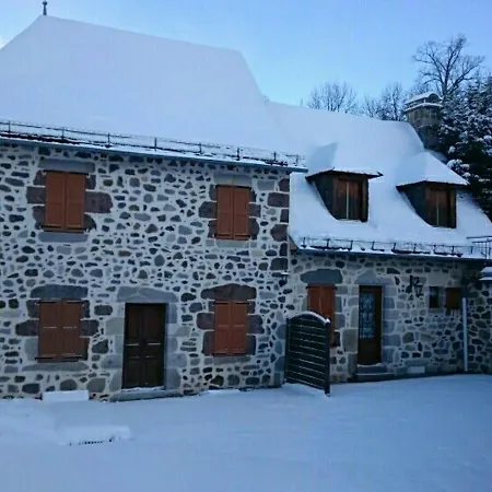 בית נופש Maison Chaleureuse Au Coeur Des Volcans D'auvergne, Proche Super-lioran, 4 Pers, Avec Garage Et Terrasse - Fr-1-742-74 Thiézac